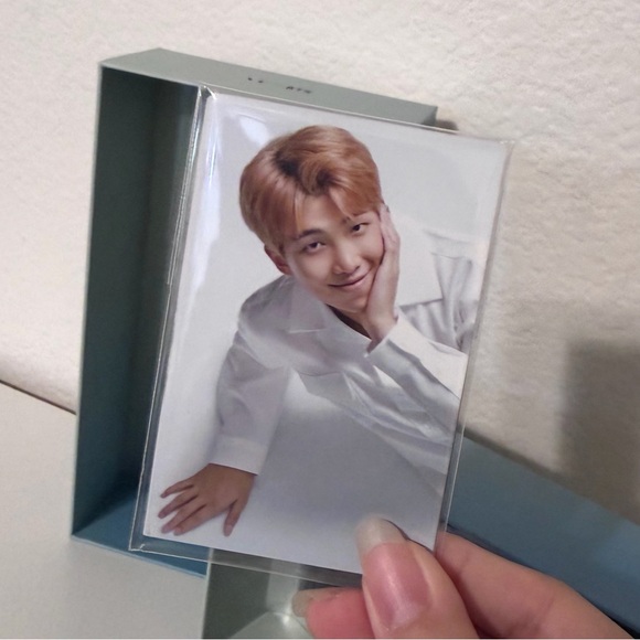 VT X BTS Think Your Teeth Gentle Flavor Jumbo Toothbrush & Toothpaste + PC Set - Picture 10 of 11